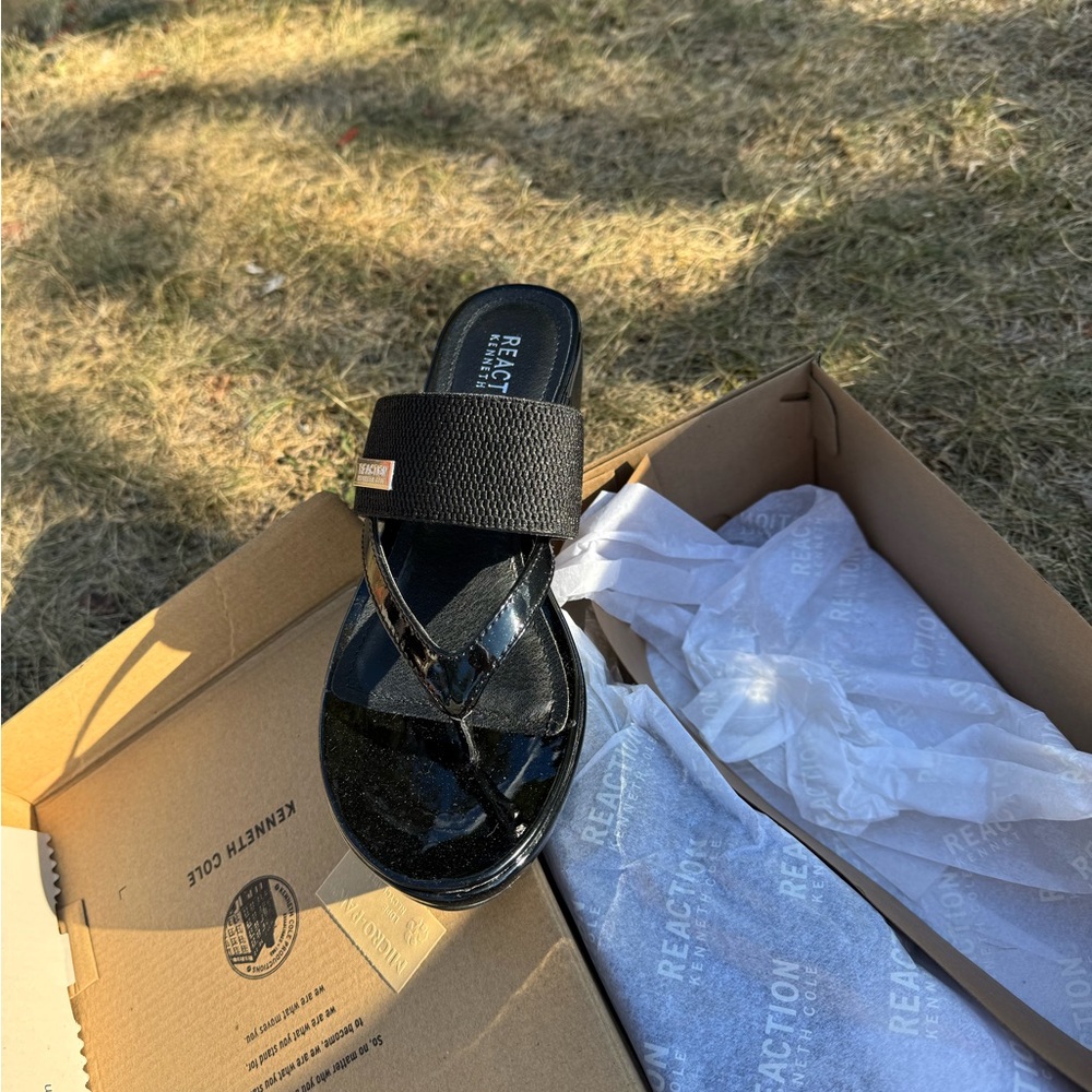 Kenneth Cole Black Women's Sandals